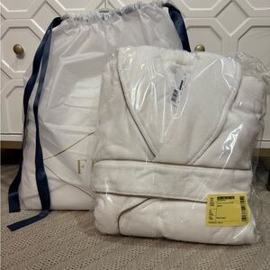 Frette Luxurious White Continental  Bathrobe